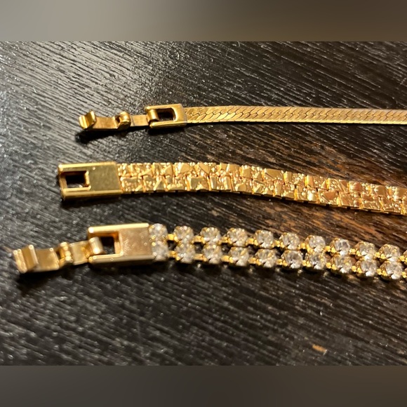 Vintage 3 Bracelet Bundle 💛 Beautiful Shiny Gold & Diamond Look - Picture 6 of 9